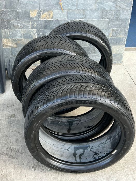 Set anvelope iarna Michelin 245/40/19 98V / 275/35/19 100V