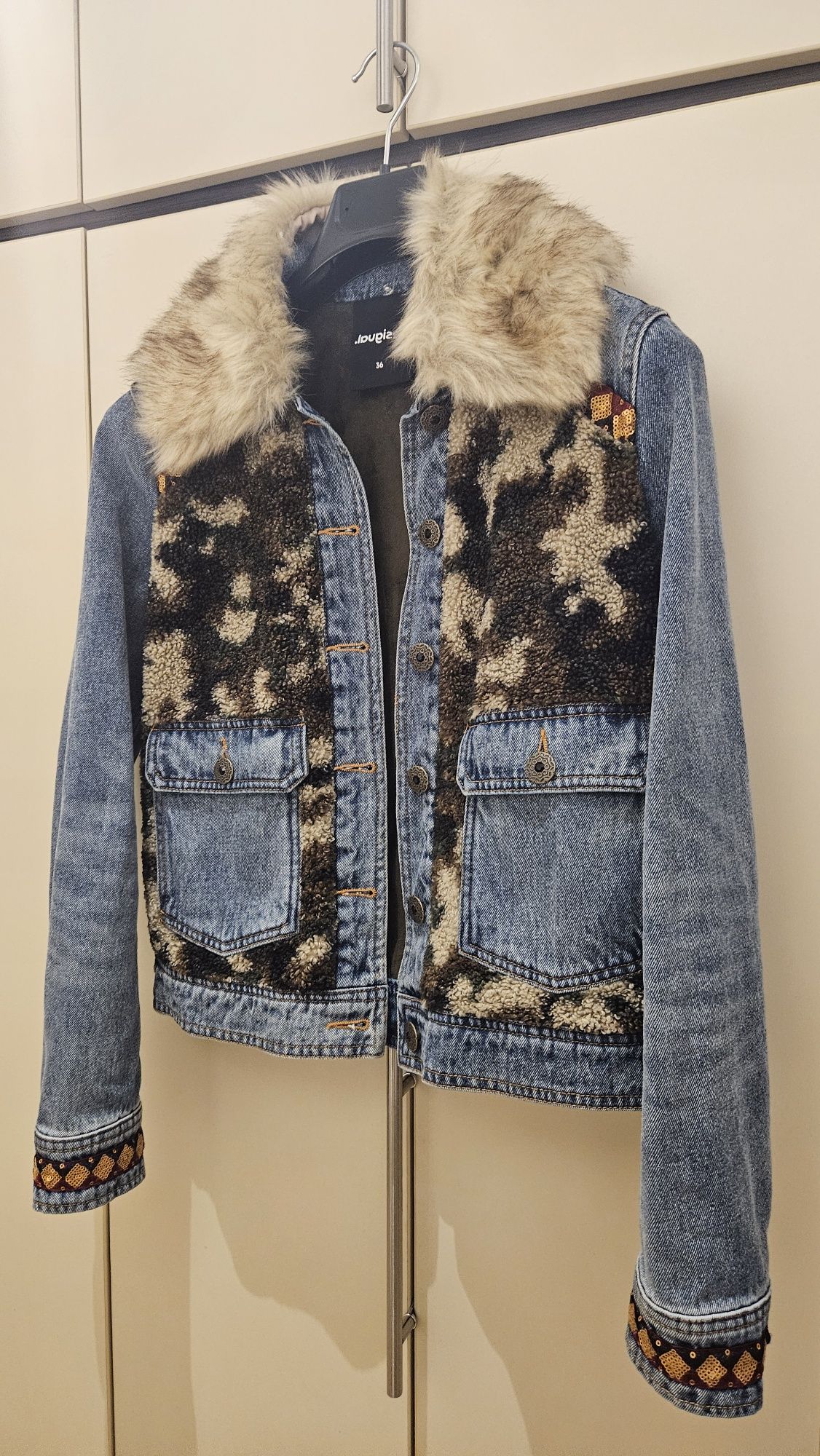 Дънково яке Desigual, 36
Дънково яке Wild Glam