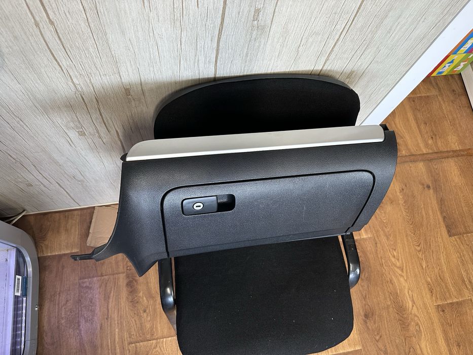 Жабка за VW Golf 6