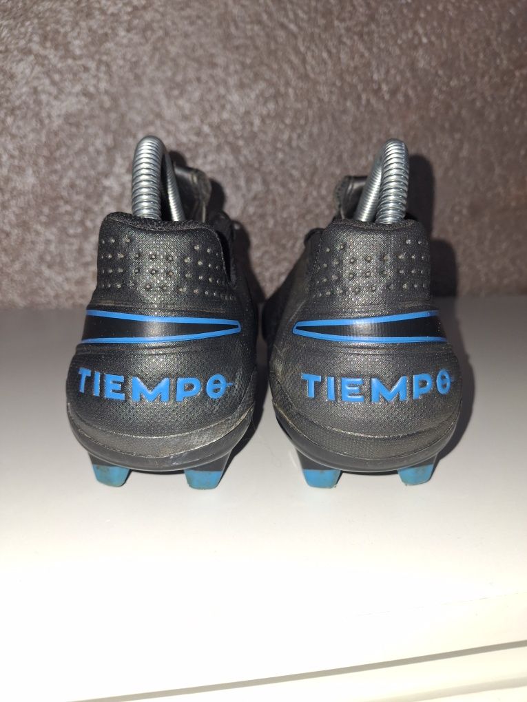 Nike tiempo номер 40 в добро състояние