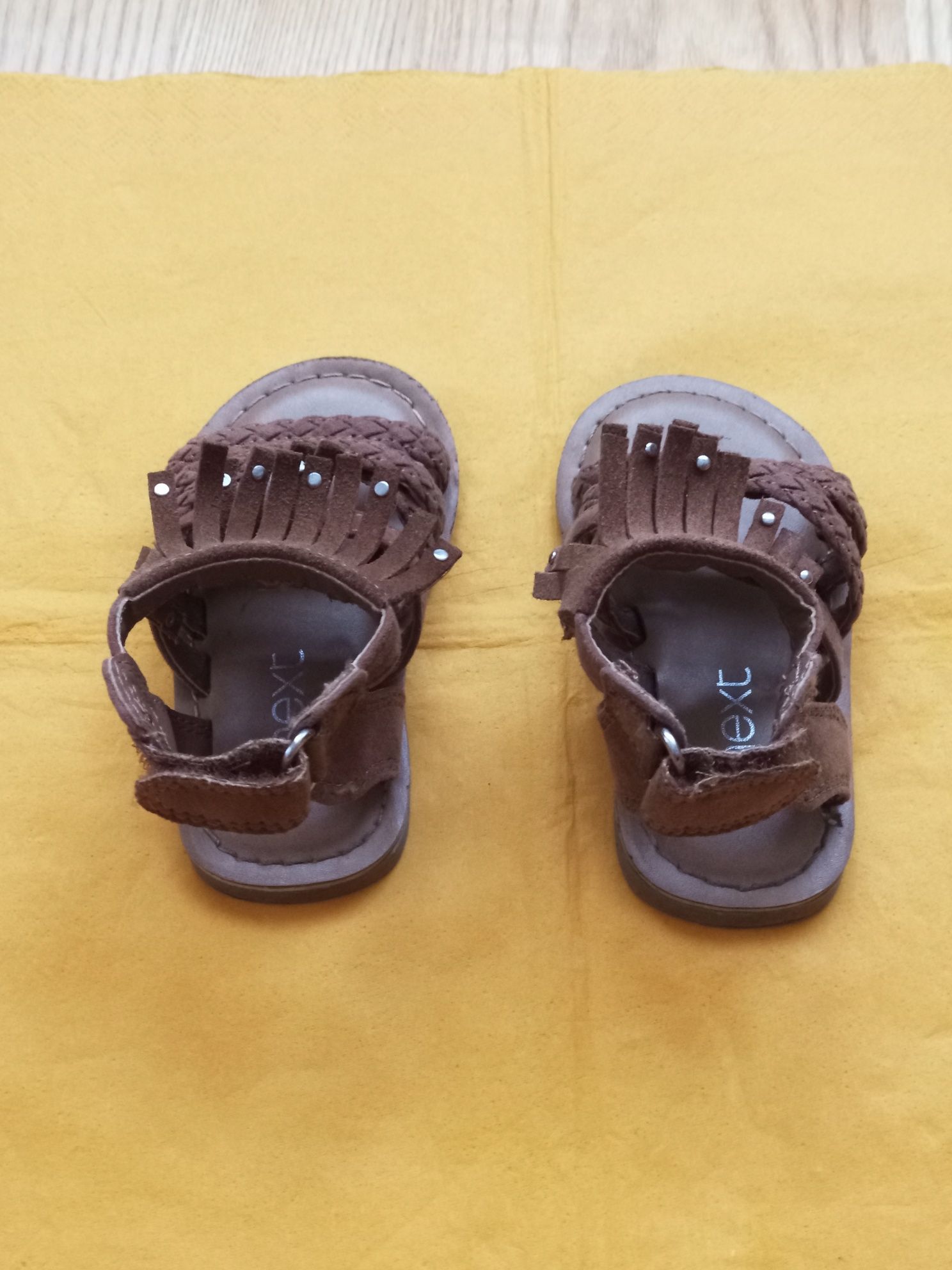 Sandale piele nat ,pt.fete- Next-4(12,7 cm)