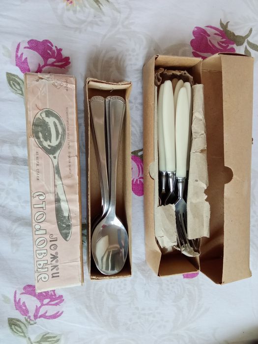 Вилки и ложки столовые СССР НОВЫЕ ( 12 шт )