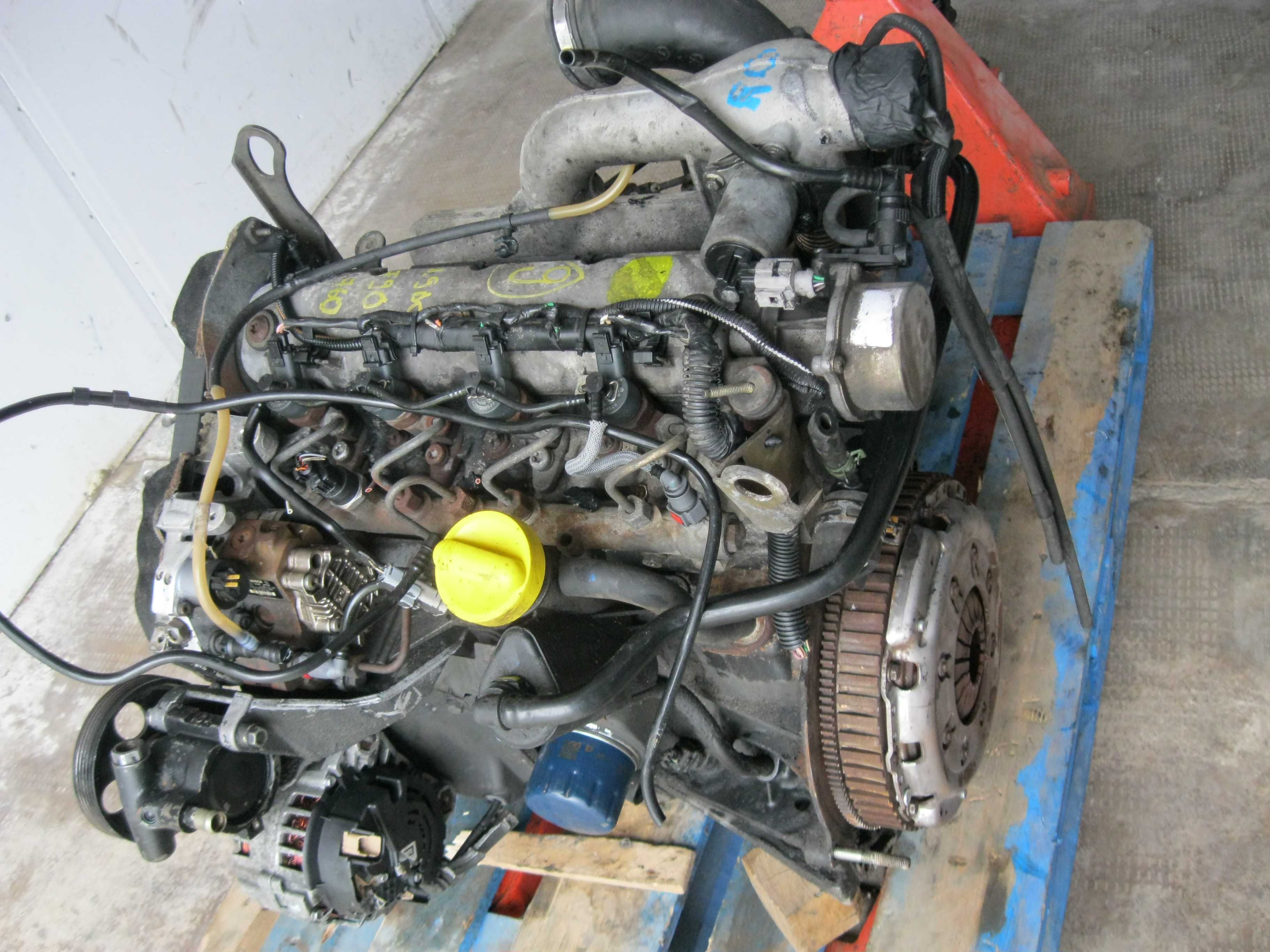 Alternator&CompresorAC 1,9DCI*F9Q760*120CpEuro3OpelVIVARO139000kmFrant