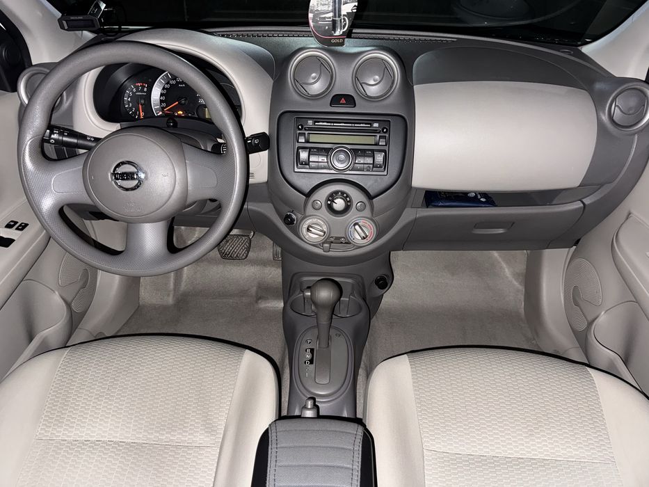 Nissan micra 2015год 84000