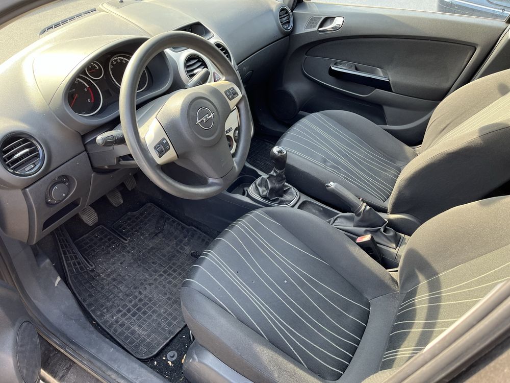 Opel corsa D 1.3CDTi Опел Корса Д 1.3ЦДТИ