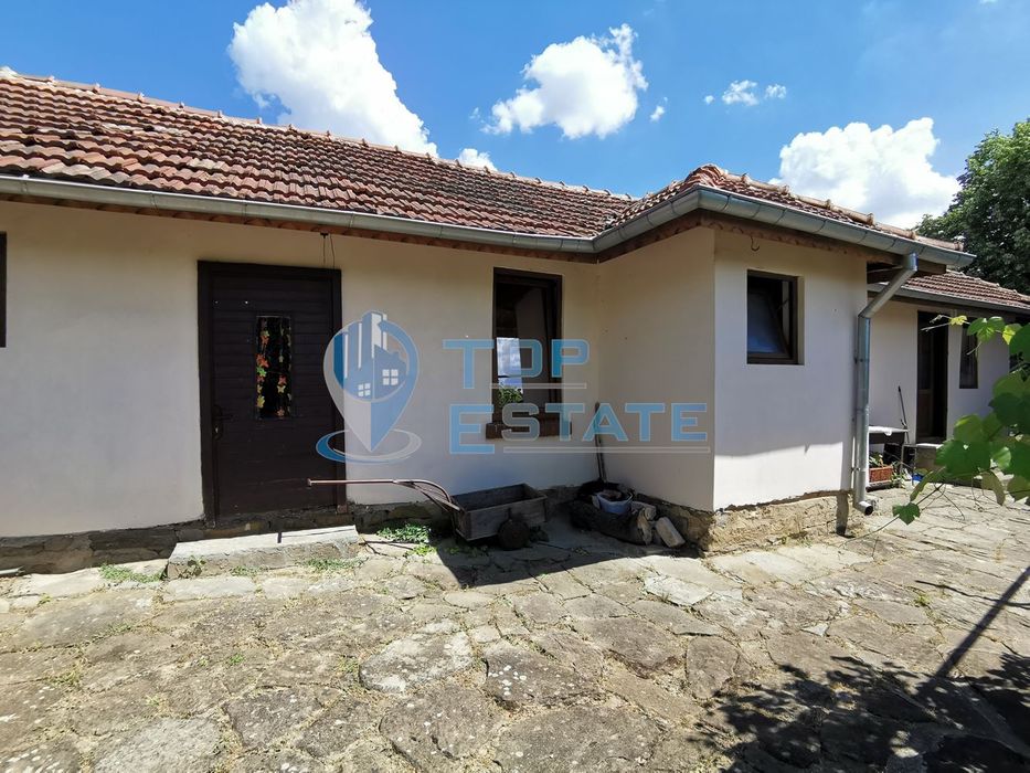 Продава се Къща в с. Ганчовец, Област Габрово - 248 кв.м за 646 €/кв.м - Снимка #2