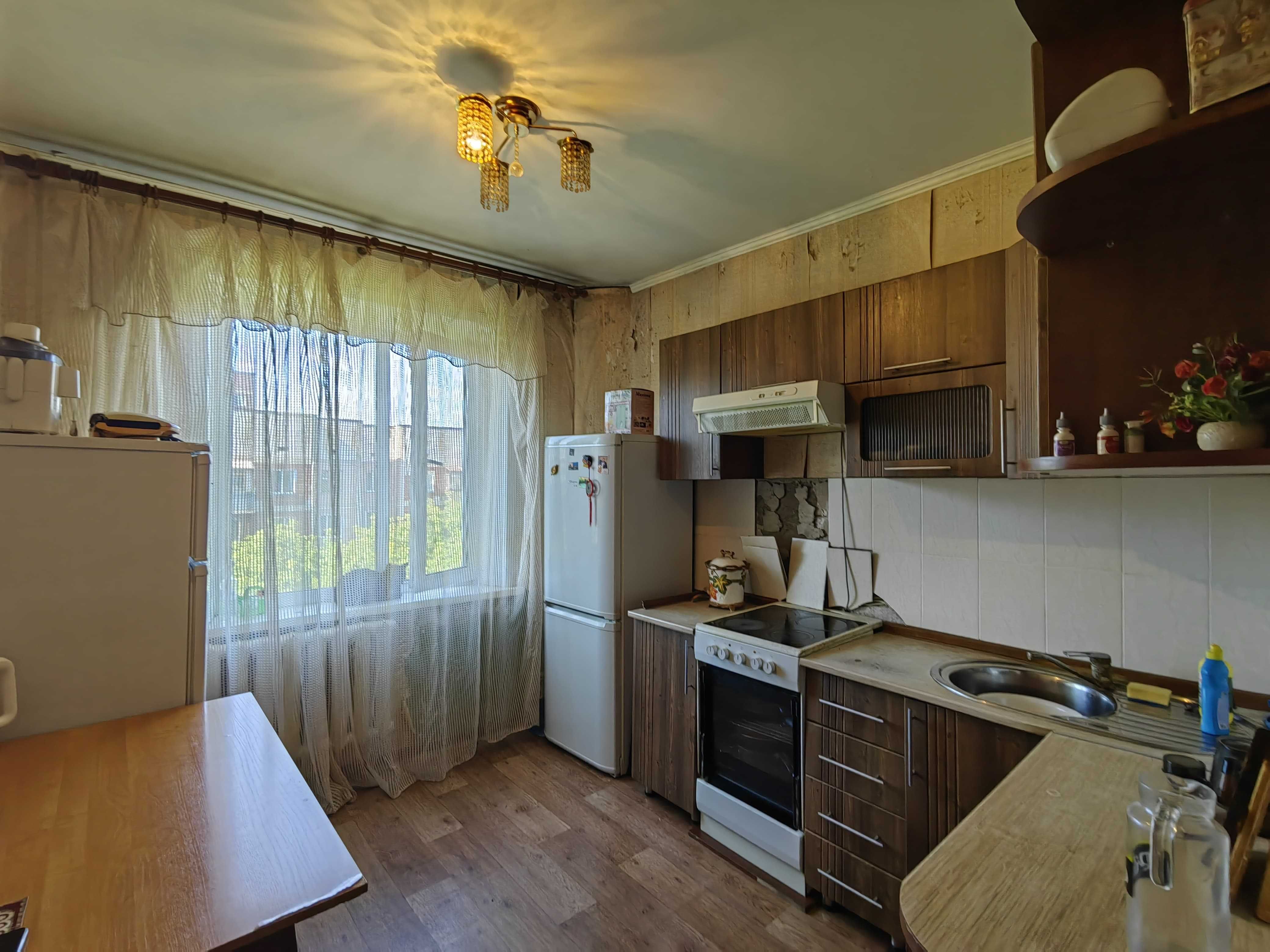 Улучшенная 2-комнатная, 54м², 1986 г.п,Юго-Восток мкр. Степной-2 дом 3