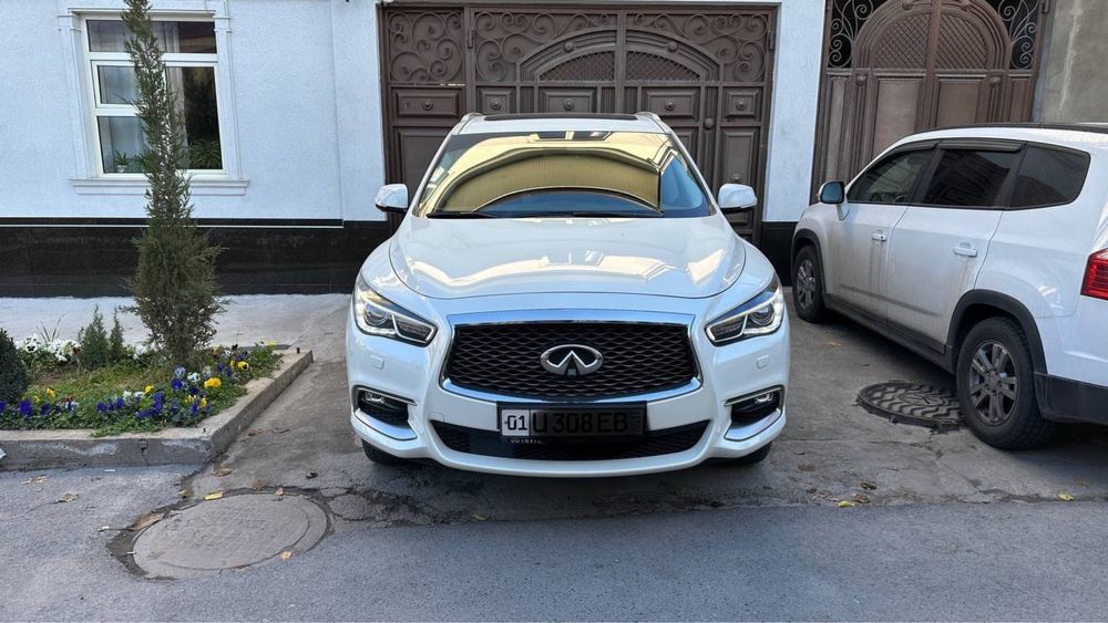 Инфинити Qx 60, 2019 йил,3,5мотор,фулл позиция 7 уриндикли,обмен бор