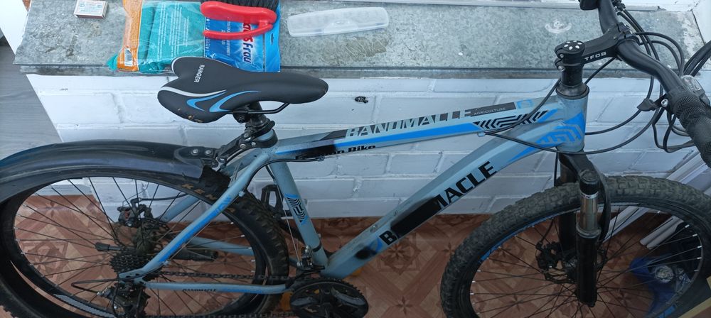 продаю велосипед взрослый на запчасти