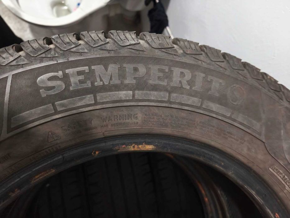 2 броя зимни гуми за бус SEMPERIT VAN GRIP-3 215/65 R16