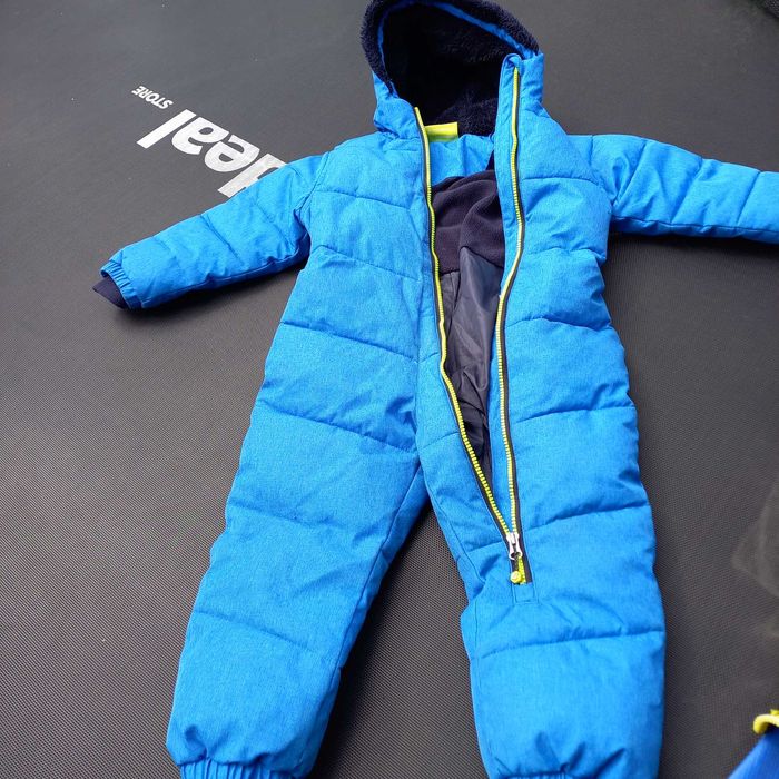 Salopete de iarna si de joaca copii