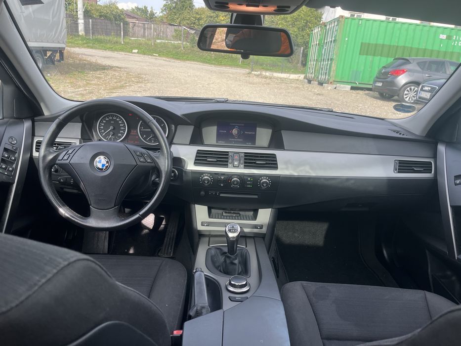 Inchiriez Bmw Seria 5 520d 163cp manual Masina de inchiriat Bistrita