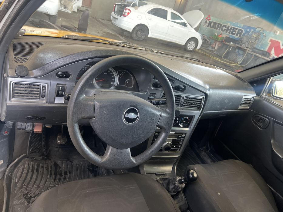 Arenda moshin nexia 2009 yil