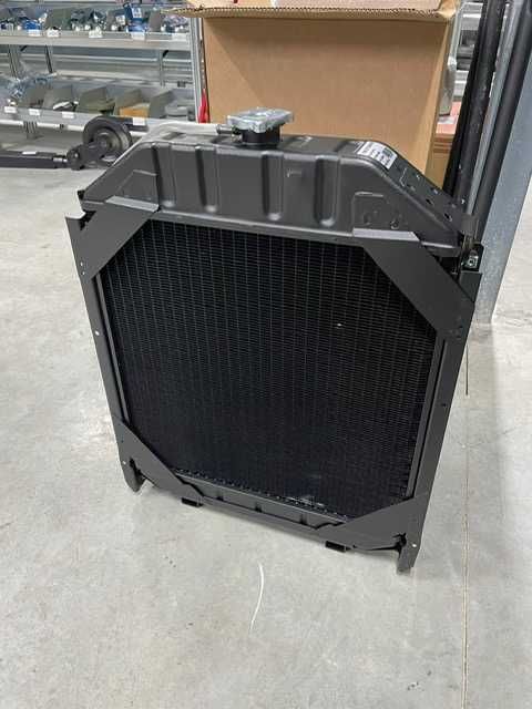 Radiator apa tractor fiat import Italia