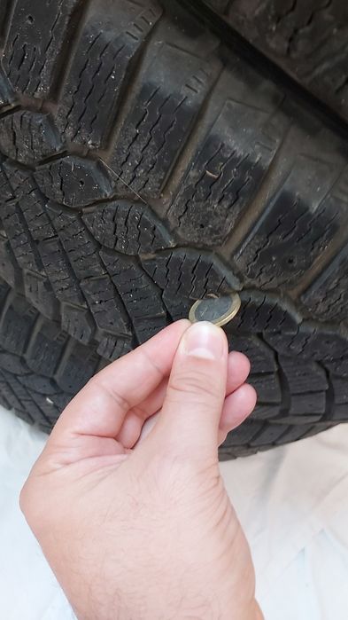 4 бр Зимни гуми 215/60/16