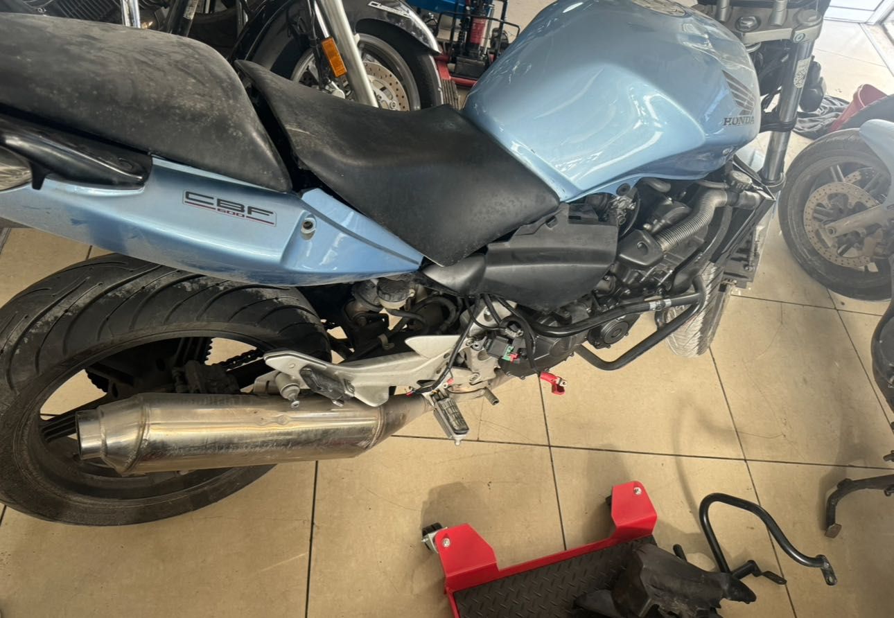 Honda CBF 600 / СБФ600 на ЧАСТИ