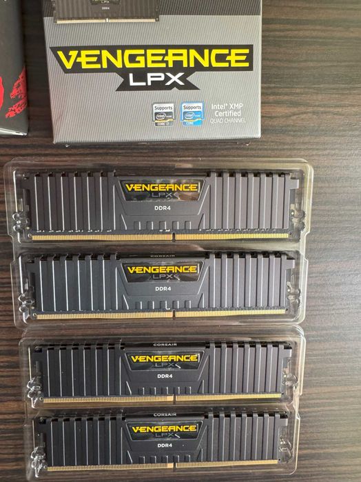 RAM: Corsair Vengeance LPX 32GB DDR4 3200MHz CL16 Quad - ca nou, cutie