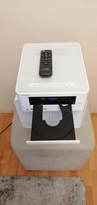 !!Ocazie.Vand minisistem muzical Onkyo Cr-265 cu boxele lui, Japan