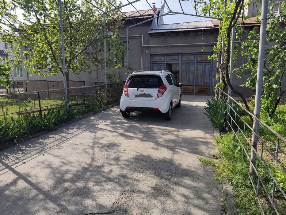 Истирохат кучада участка