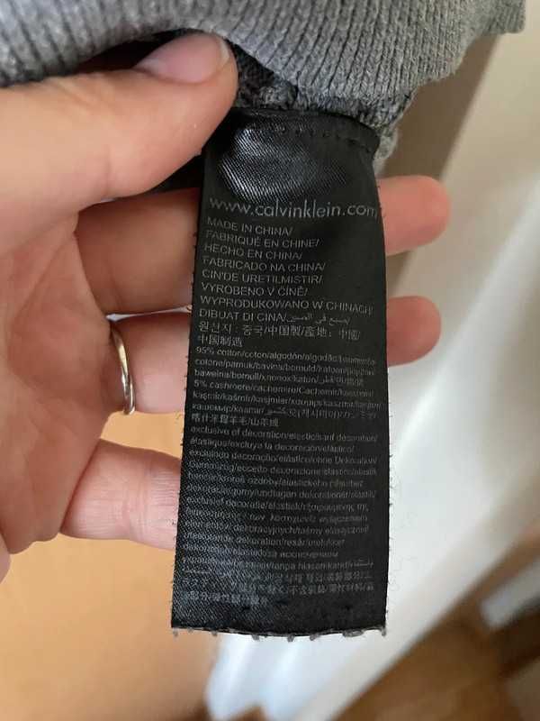 Pulover gri Calvin Klein Jeans
