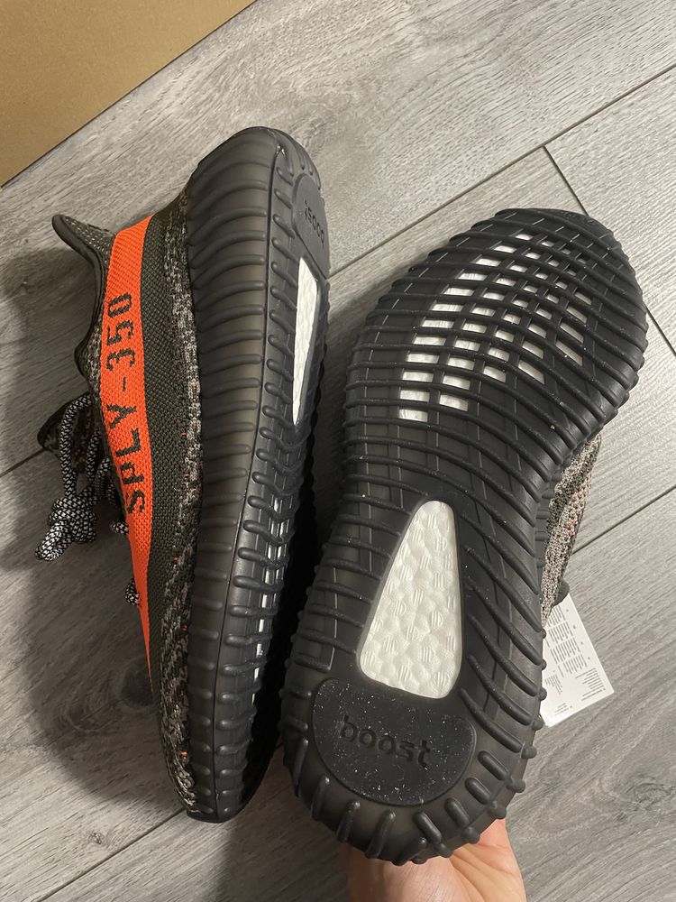 Yeezy 350 Carbon Beluga V2, 42 2/3