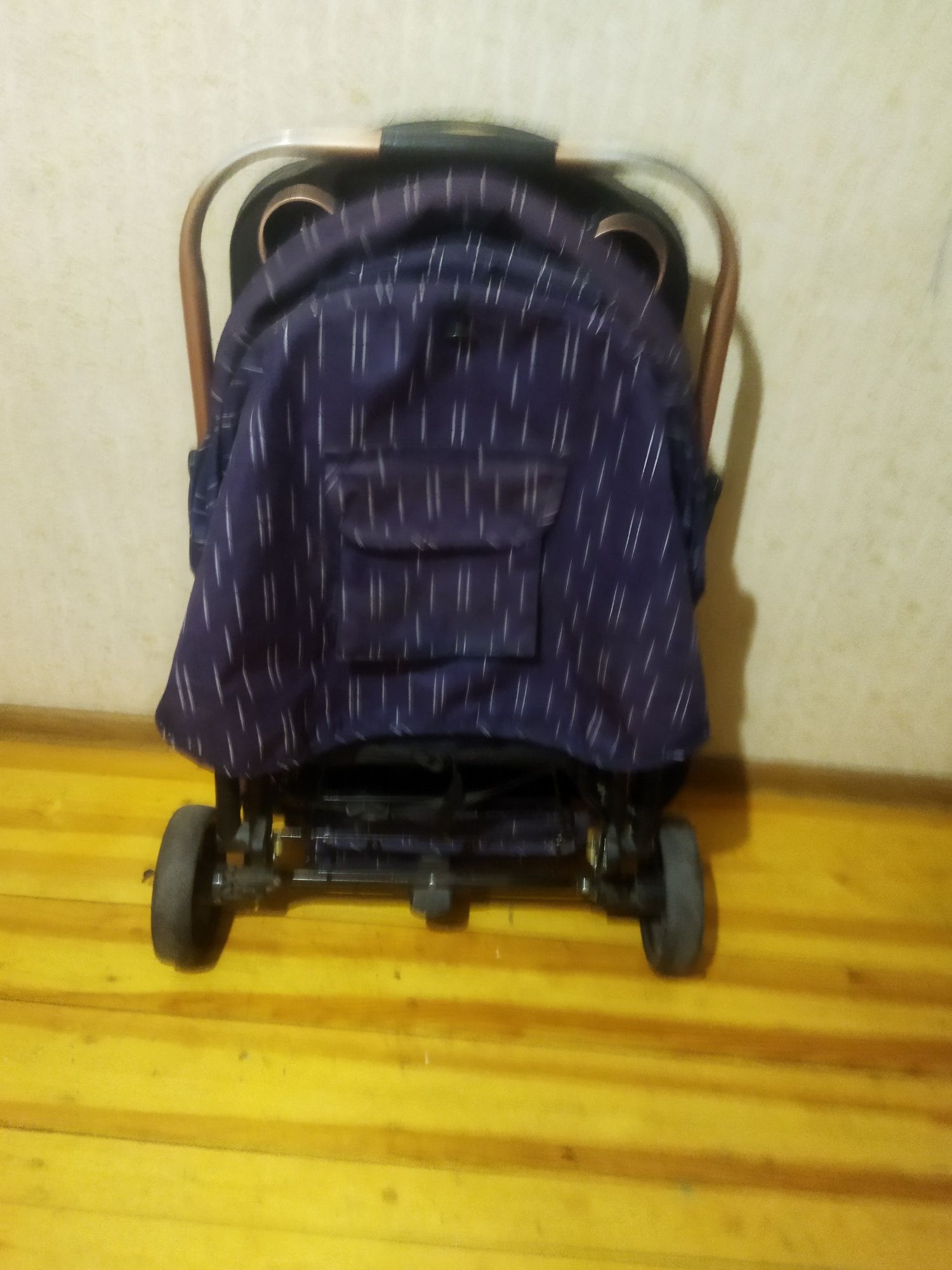 Продам детскую коляску