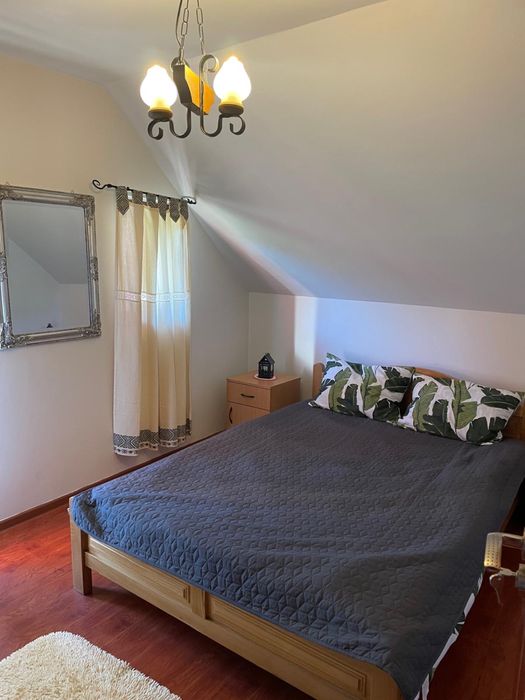 Doua cabane cu ciubar