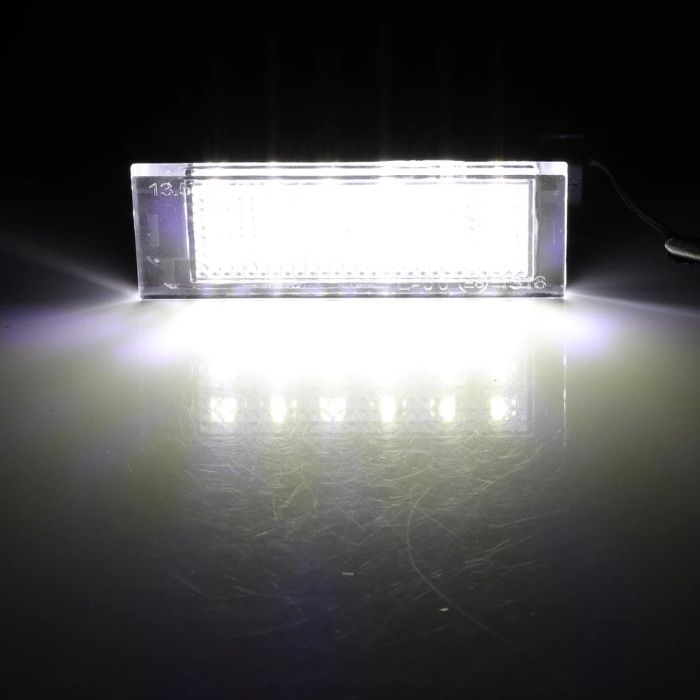 Set 2 lampi 18 led numar, canbus, alb pur 6000k pentru Renault