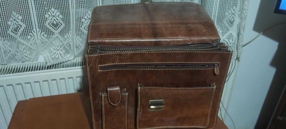 servieta ofice piele