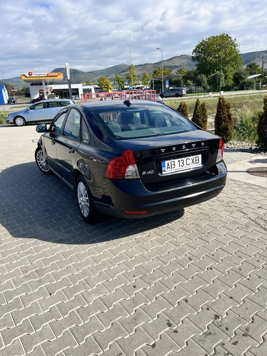 Vând volvo s40  an 2010