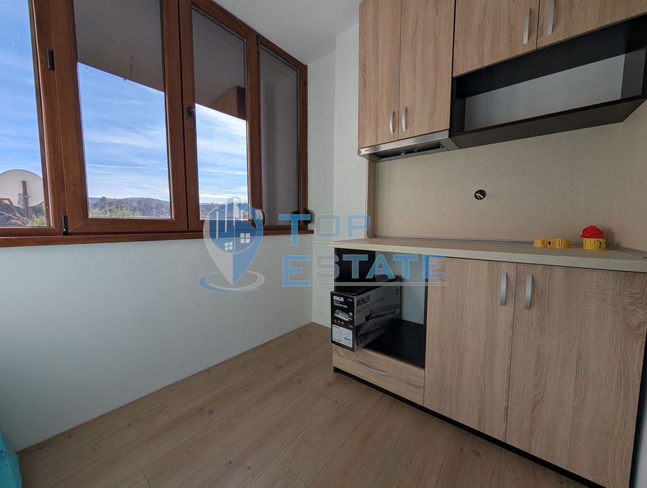 Тристаен тухлен апартамент в квартал Светушка, град Трявна