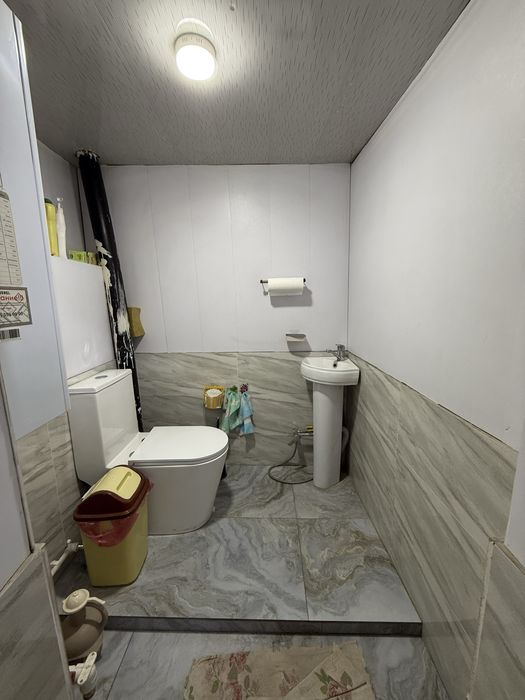 Hovli sotiladi 1.4 sotok