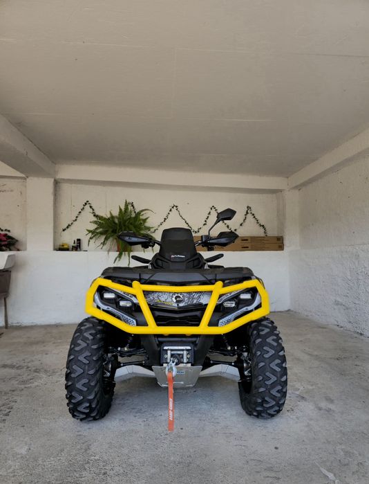 Can Am Outlander MAX 1000R