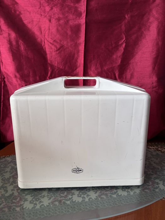 Mașină de cusut Sanda