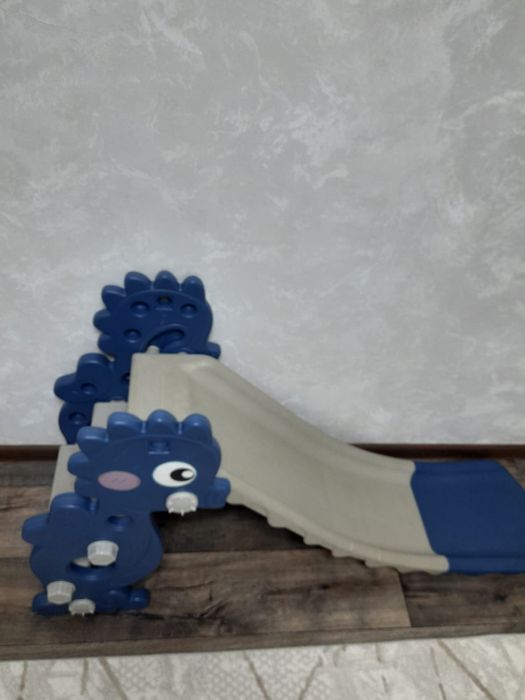 Продам детскую горку в хорошем состоянии