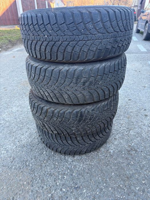 Vand set anvelope iarna 225/55 R16,Dot 2022
