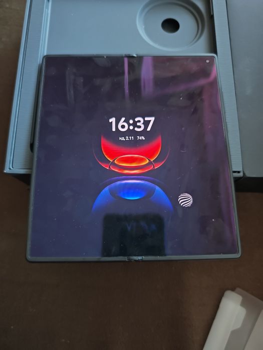 Vivo X Fold 3 Pro 16/512 глобален с български език