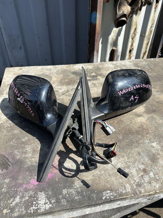 Зеркало на Audi A4