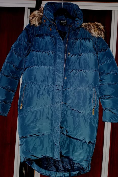 Geaca iarna/lunga/albastra/dama