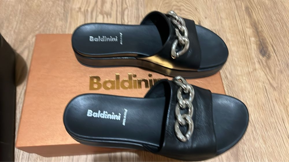 Tommy ,Desigual,Baldinini,Karl Lagerfeld ,Patrizia Pepe