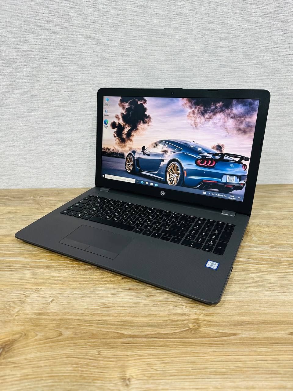 Noutbuk  core i3