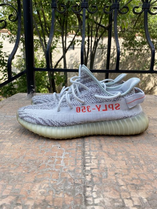 Reps Yeezy 350 V2 Blue tint