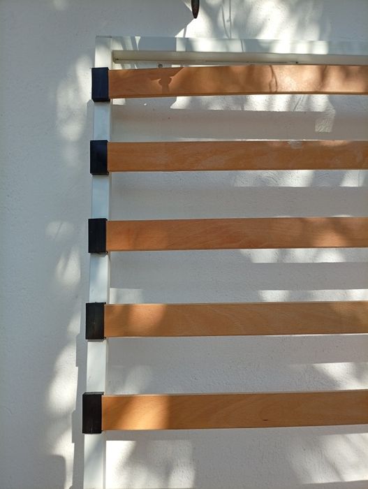 Метална подматрачна рамка 90/200