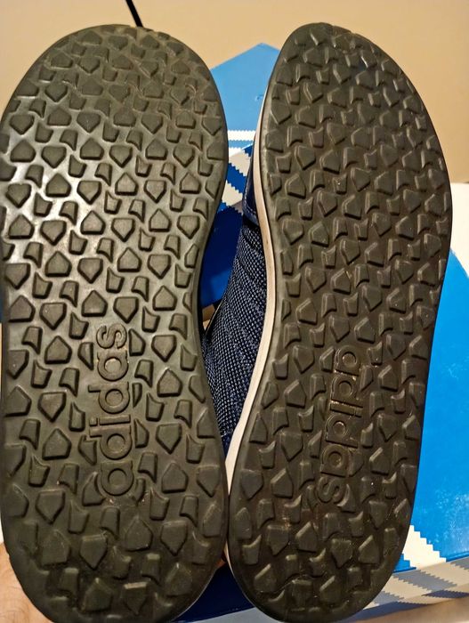 Pantofi sport Adidas nr.38