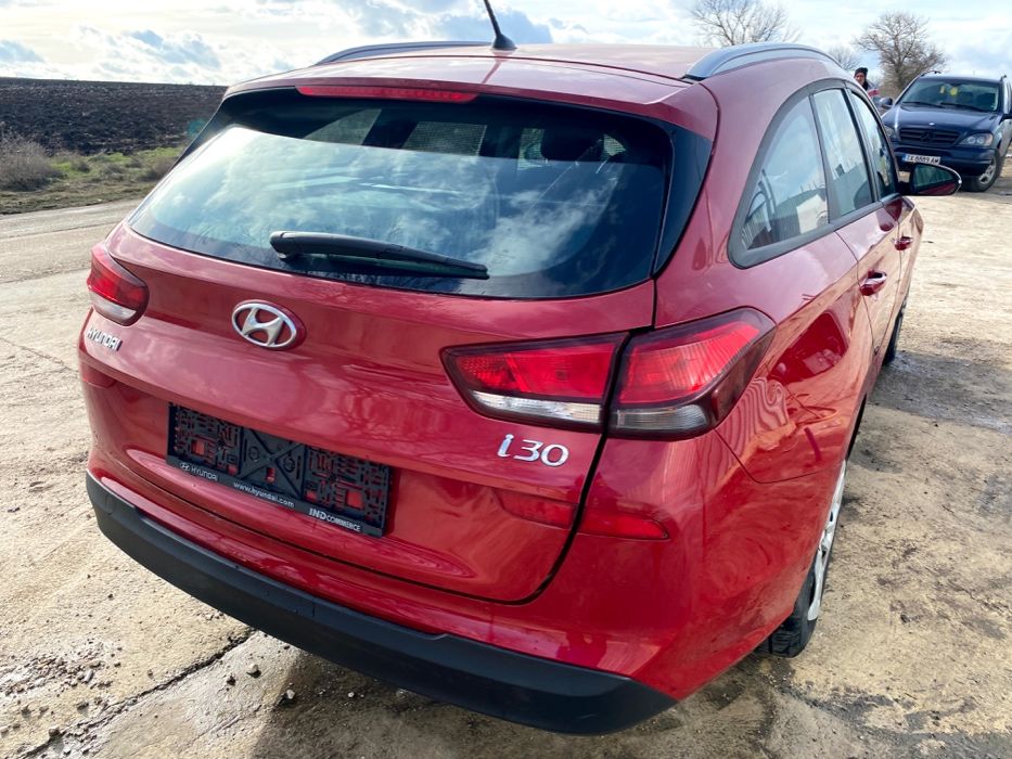 Hyundai I30 1.4MPI, 100ph, 6sp, engine G4LC, 2018g., 36000km. на части