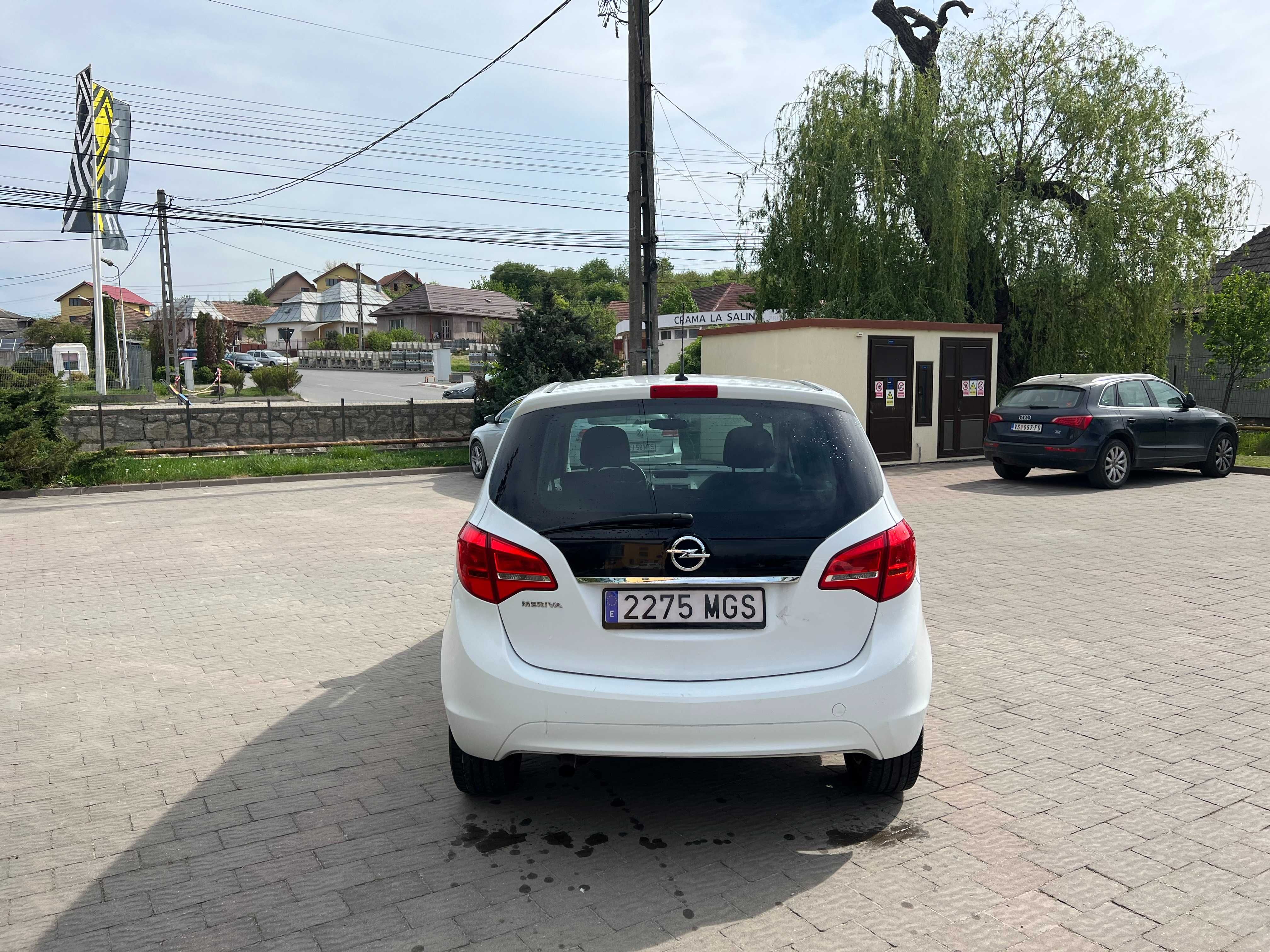 opel meriva b automat  1,4 benzina anul 2012