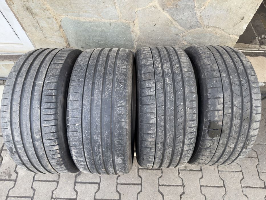 Pirelli P Zero vara 255/35 r19 dot 25/20