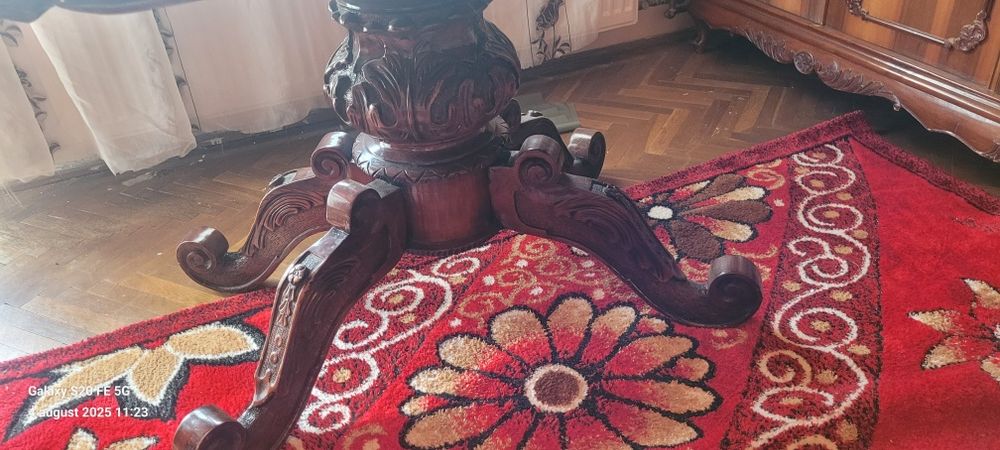 Vand masa Mona Lisa fără scaune