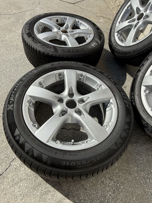 Jante Aliaj 205/55/16 Cu anvelope de iarna dot 21 Renault,Ford,volvo