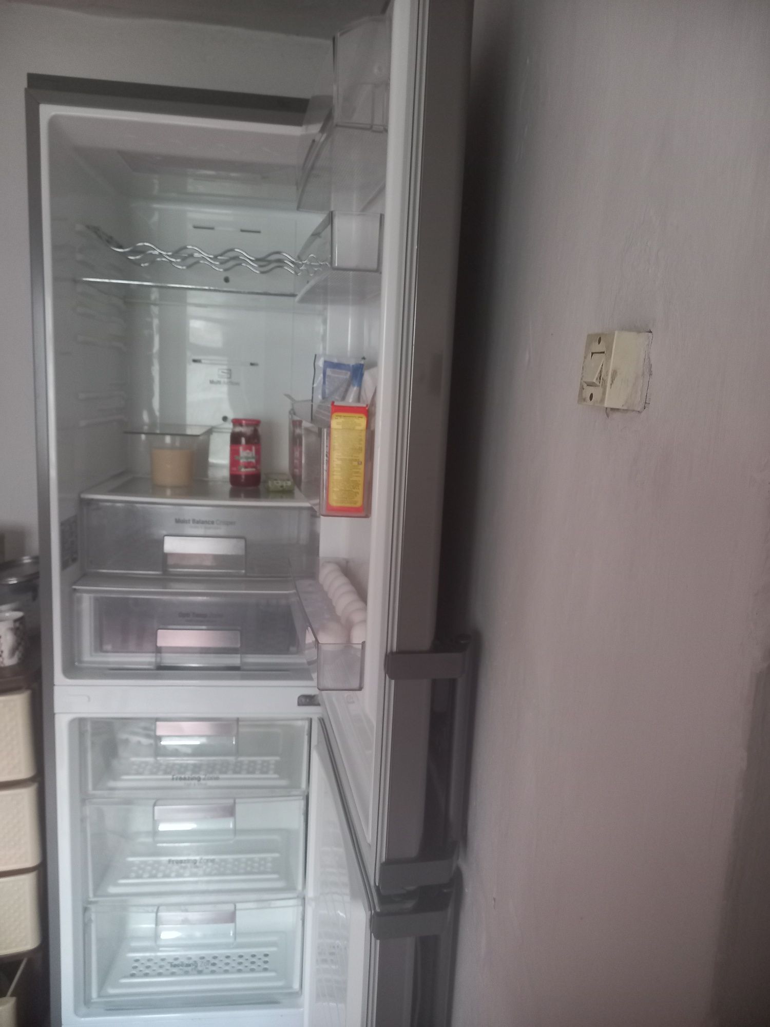 Холодильник+ морозильник  торговая марка LG